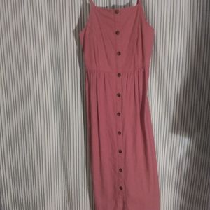 Adjustable straps, elastic back Overall long dress